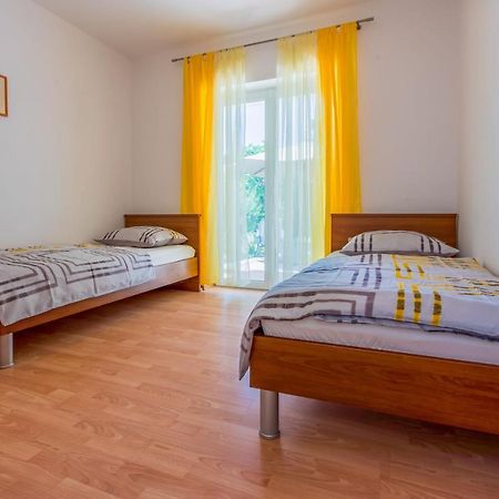 יאדראנובו Apartments Barbara 3 מראה חיצוני תמונה